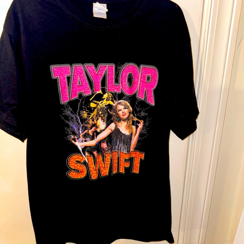 Taylor Swift Retro Barstool Tee Unisex